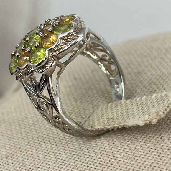 Jewelry - Vintage 925 Sterling Silver Ring with Vibrant Green & Yellow Gemstones